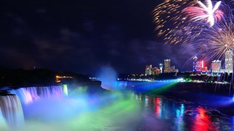 Toronto–Niagara Falls Evening Tour