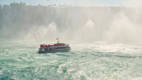 From Toronto: Niagara Falls Highlights Tour & Journey Behind the Falls