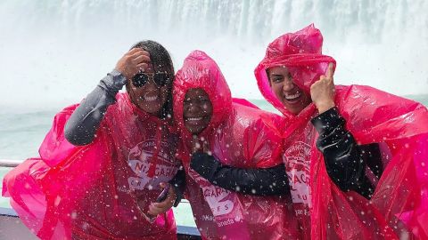 Niagara Falls & Niagara-on-the-Lake Day Tour & Boat