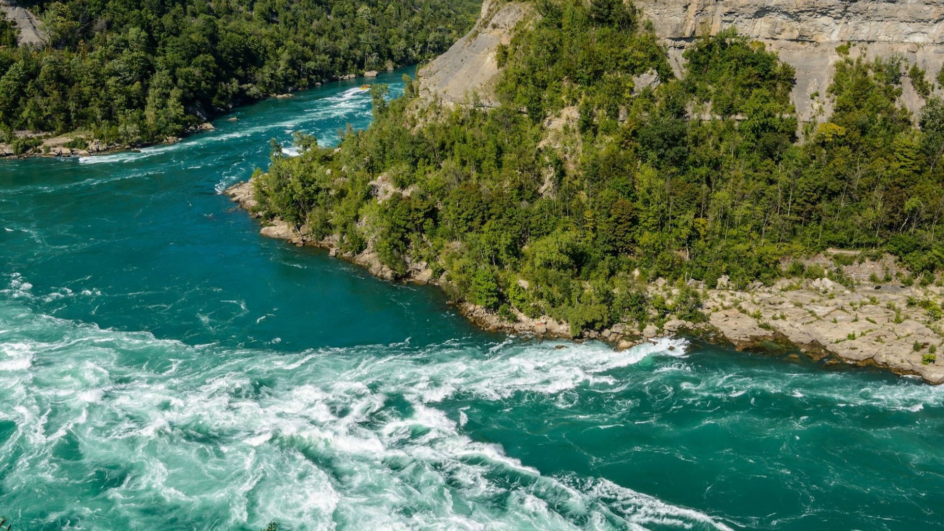 From Toronto: Niagara Falls Highlights Tour & Journey Behind the Falls