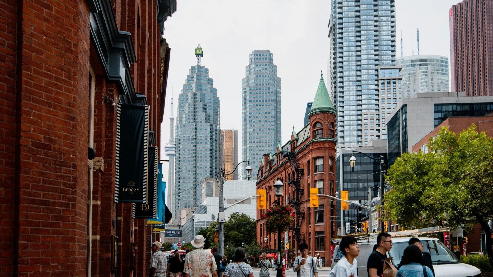 Downtown Toronto Walking Tour