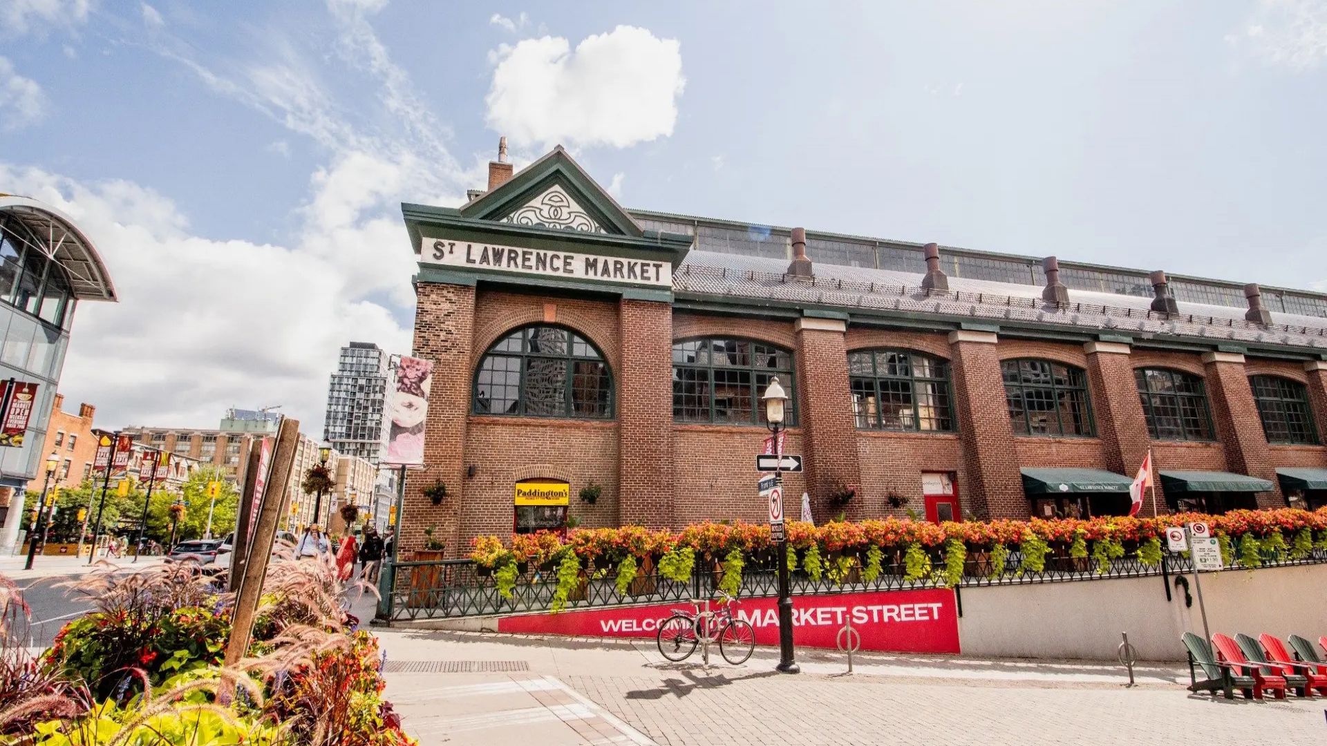 Downtown Toronto Walking Tour