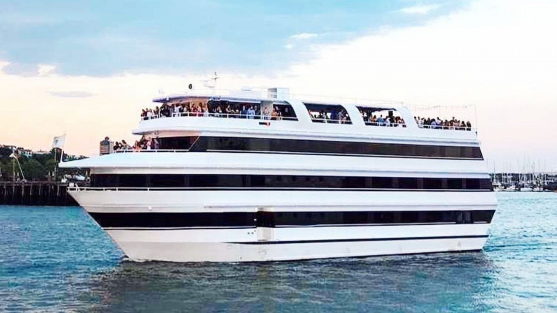 Evening Dining Yacht out of Clearwater Beach