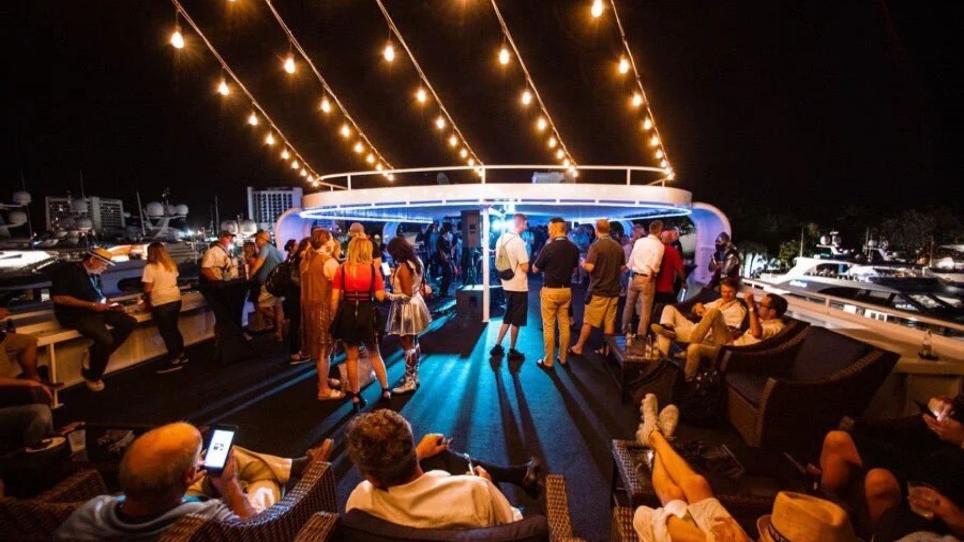 Evening Dining Yacht out of Clearwater Beach