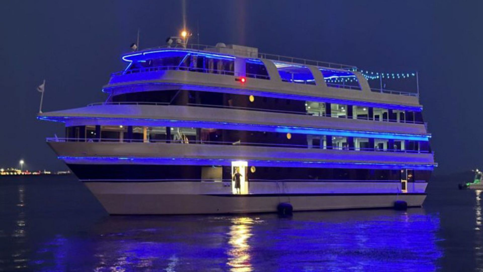 Evening Dining Yacht out of Clearwater Beach