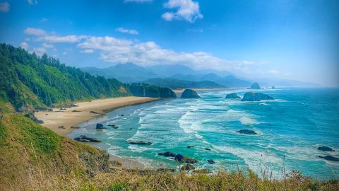 Oregon Coast Day Trip: Cannon Beach and Haystack Rock