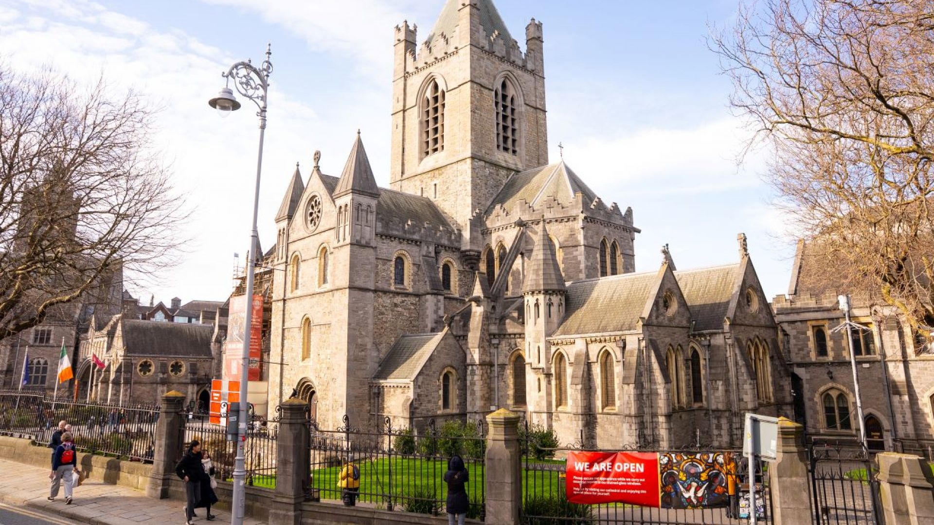 Hop-On Hop-Off Dublin 24 hours