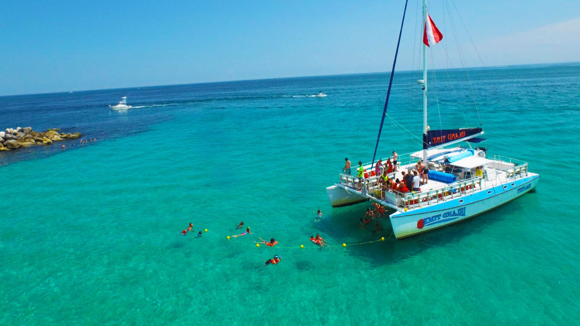Shell Island Snorkel and Sailing Cruise