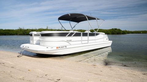 Hurricane Fun Deck Pontoon Rentals