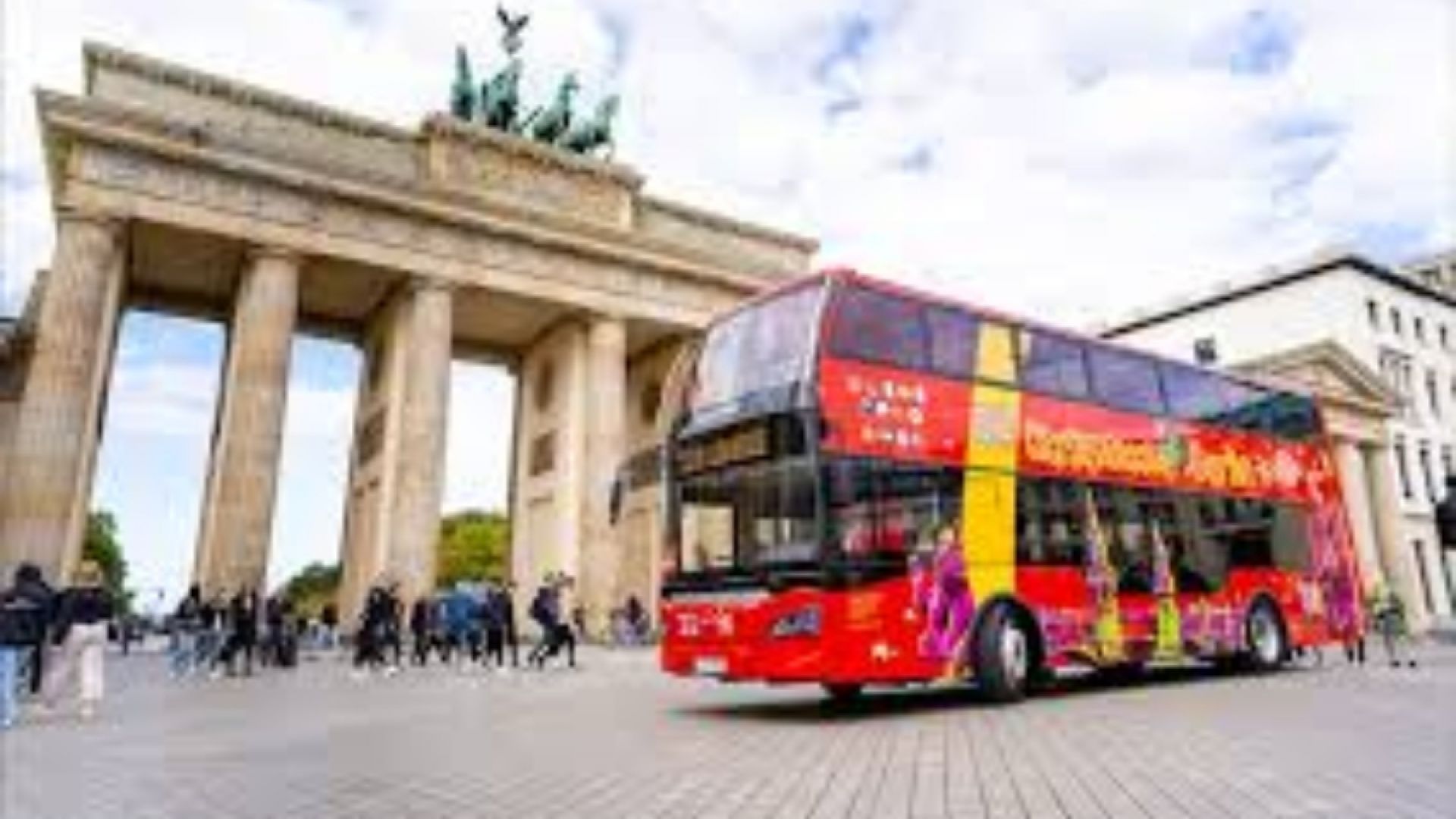 Hop-on Hop-off bus Berlin by City Sightseeing