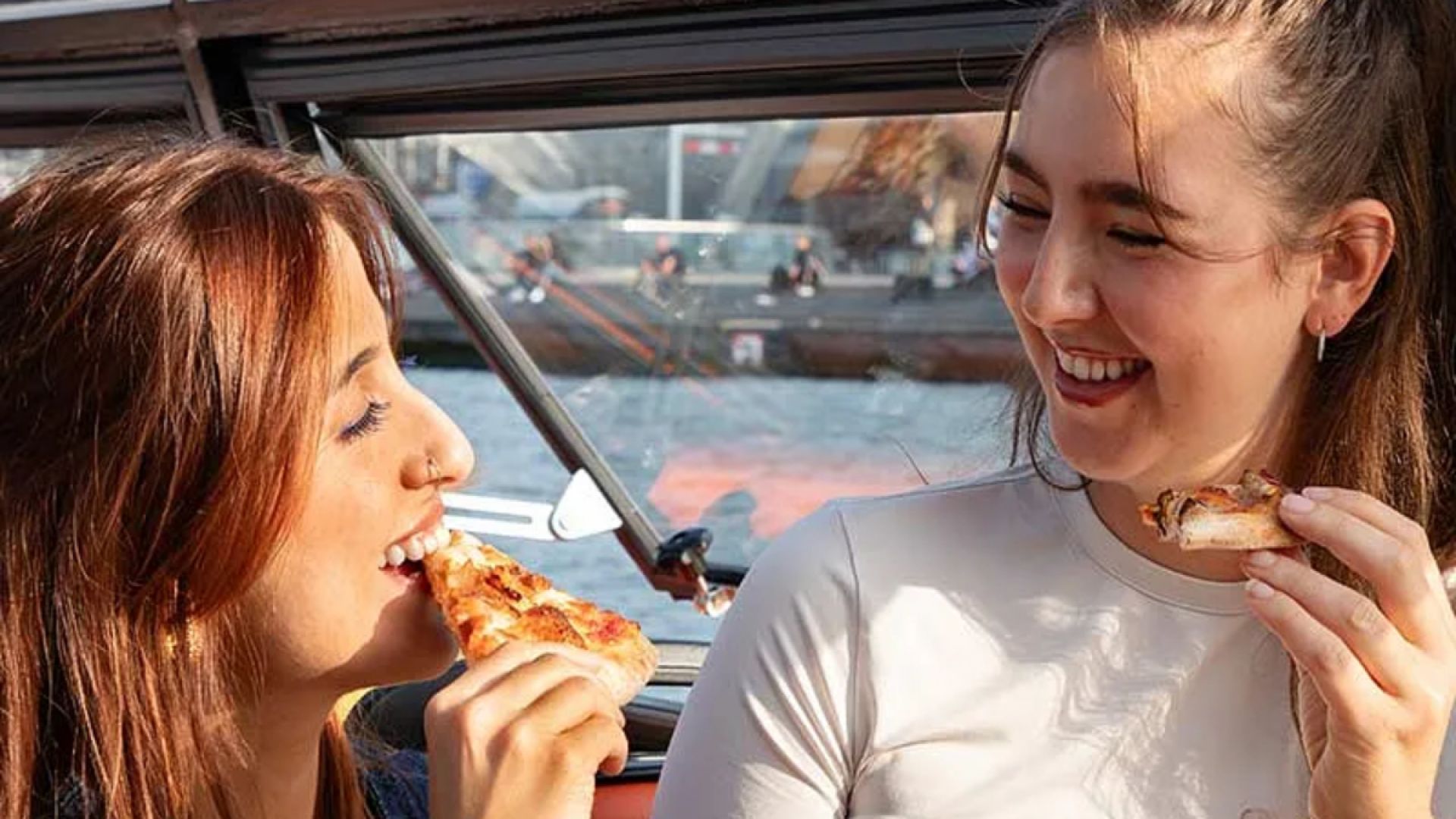 New York Pizza by LOVERS Canal Cruise in Amsterdam