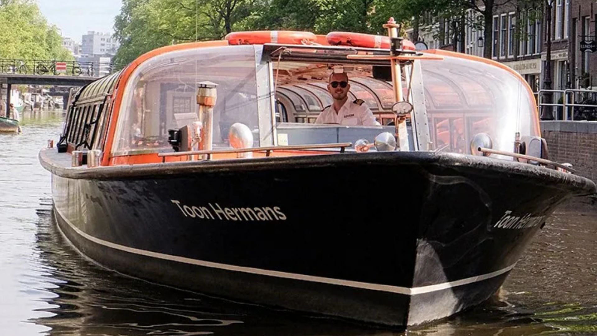 Lovers Canal Cruise + Van Gogh Museum Amsterdam