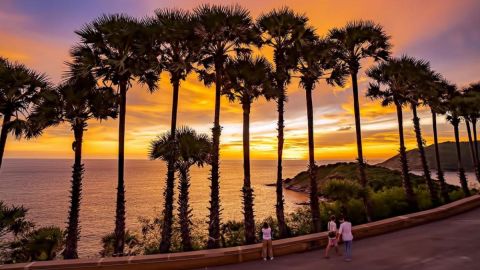 Phuket Sunset and seafood market dinner Tour
