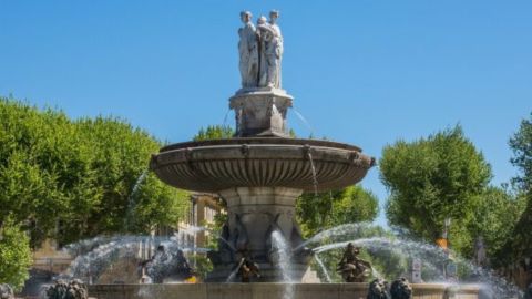 AIX EN PROVENCE CITY TOUR WITH WINE AND CHEESE AND WINE TOUR