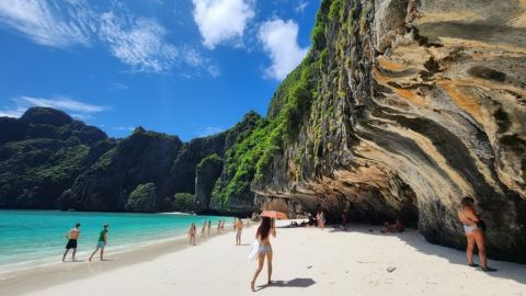 PHI PHI ISLAND TOUR – FULL TOUR From Phuket