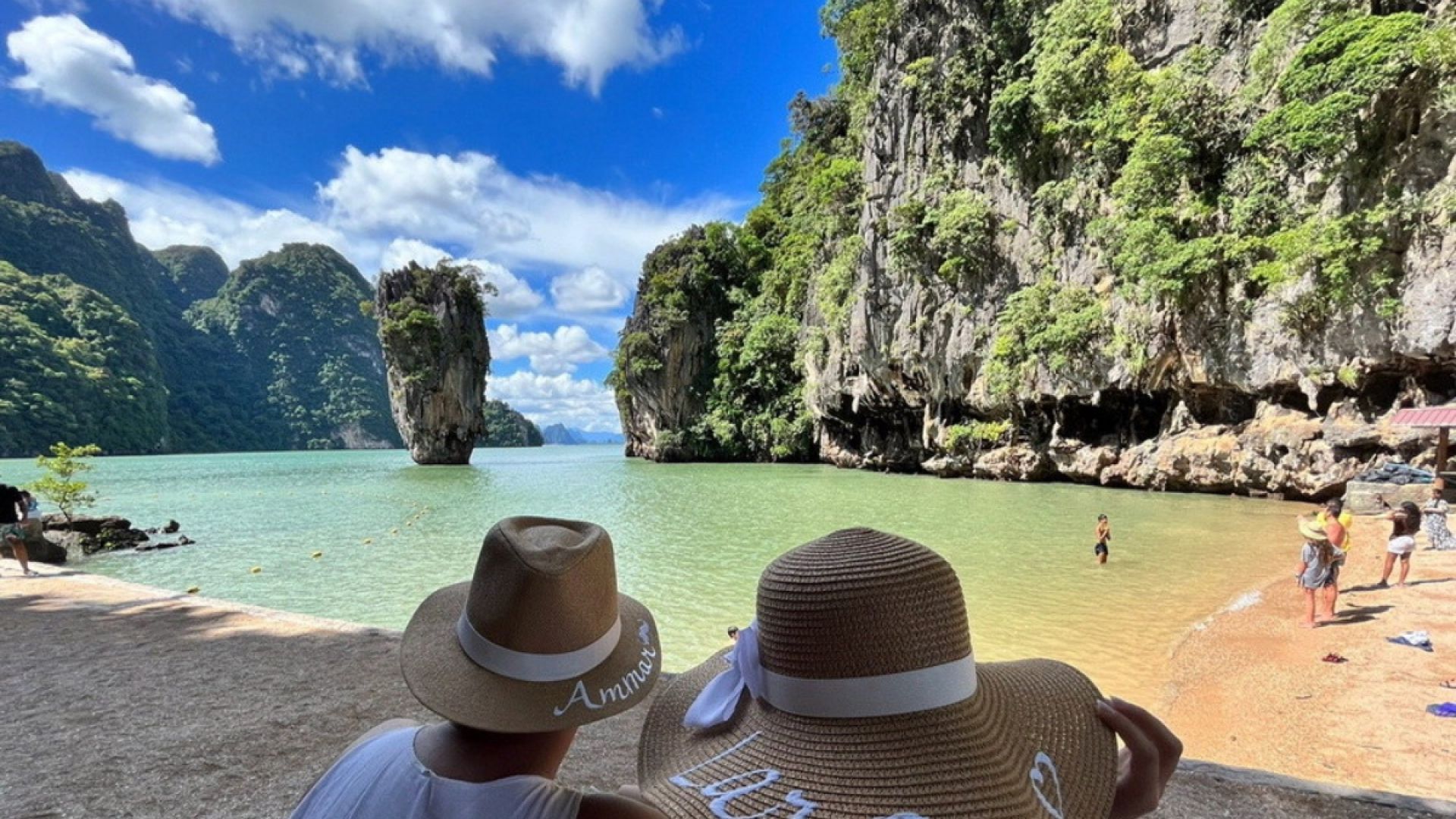 Phang Nga Bay & Khai Island by speedboat (James bond island, canoeing under the cave) from Khao Lak