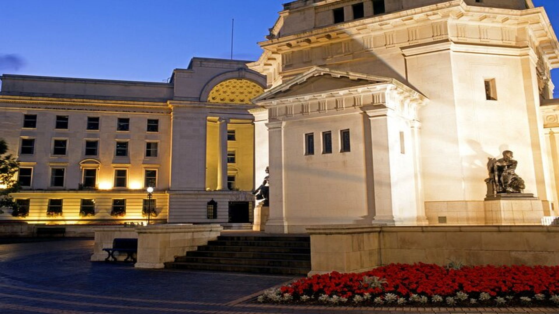 Birmingham Ghost Hunt: Haunted Self-Guide Tour & Quest