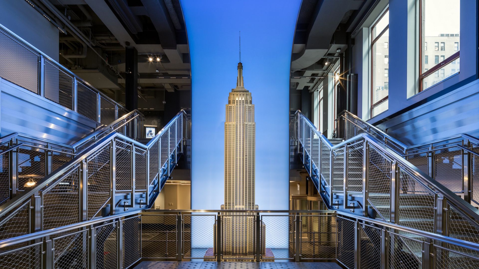 Empire State Building Top Deck 102nd Floor & 86Th Floor Observatory Express Ticket