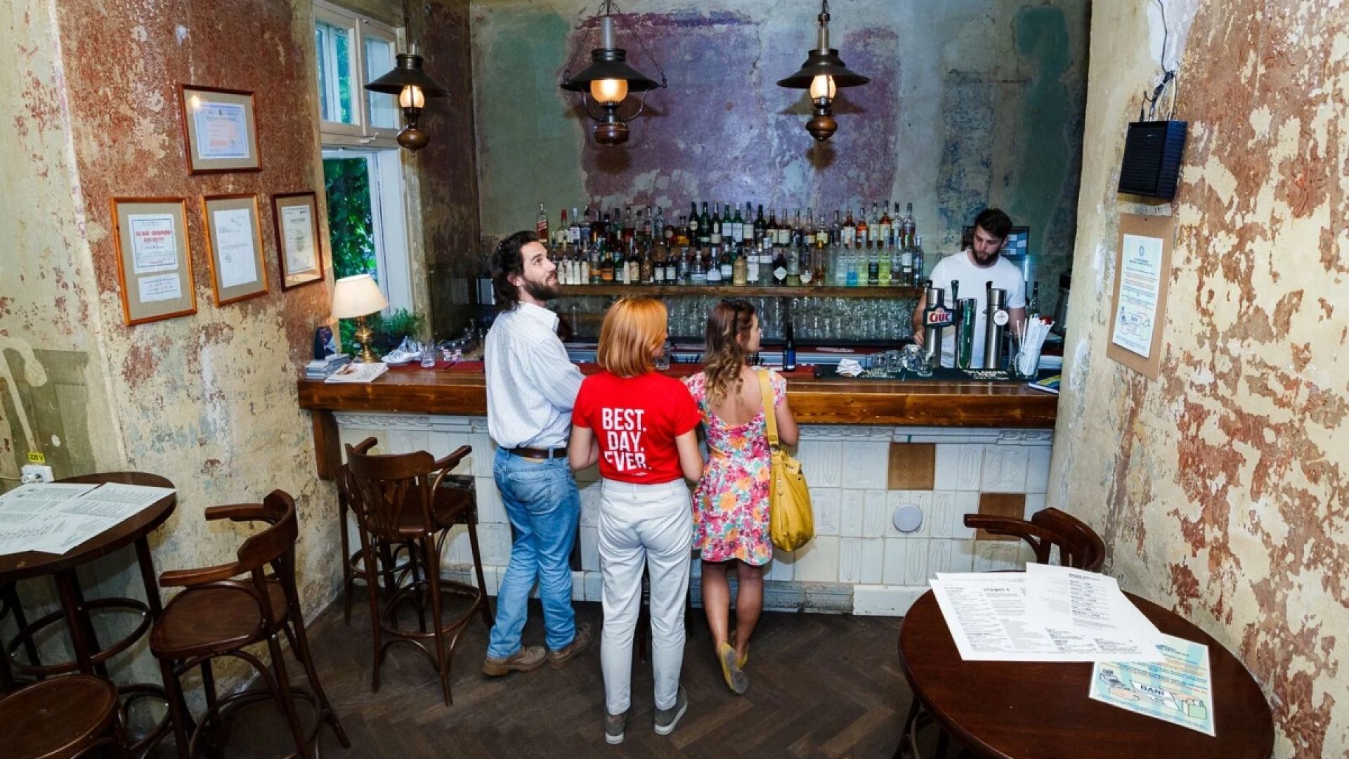 Bohemian Bucharest: Markets & Mahallas Tour