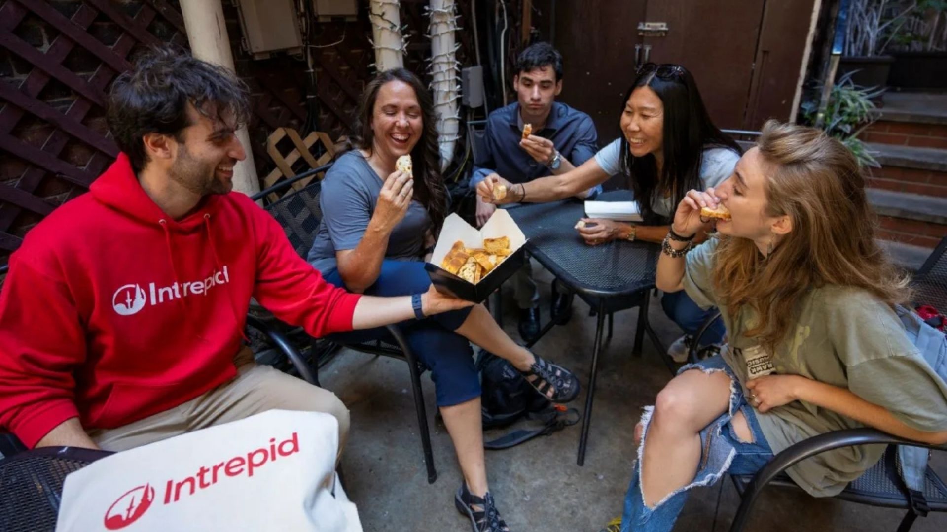 Boston: From Food to Freedom Trail Tour