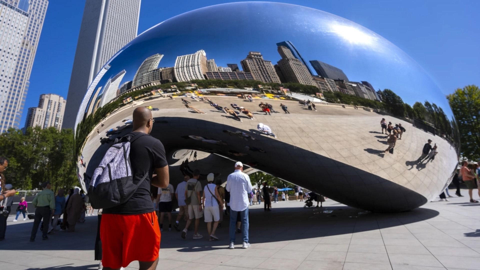 The Total Chicago Experience: Food, Culture & Prohibition Architecture