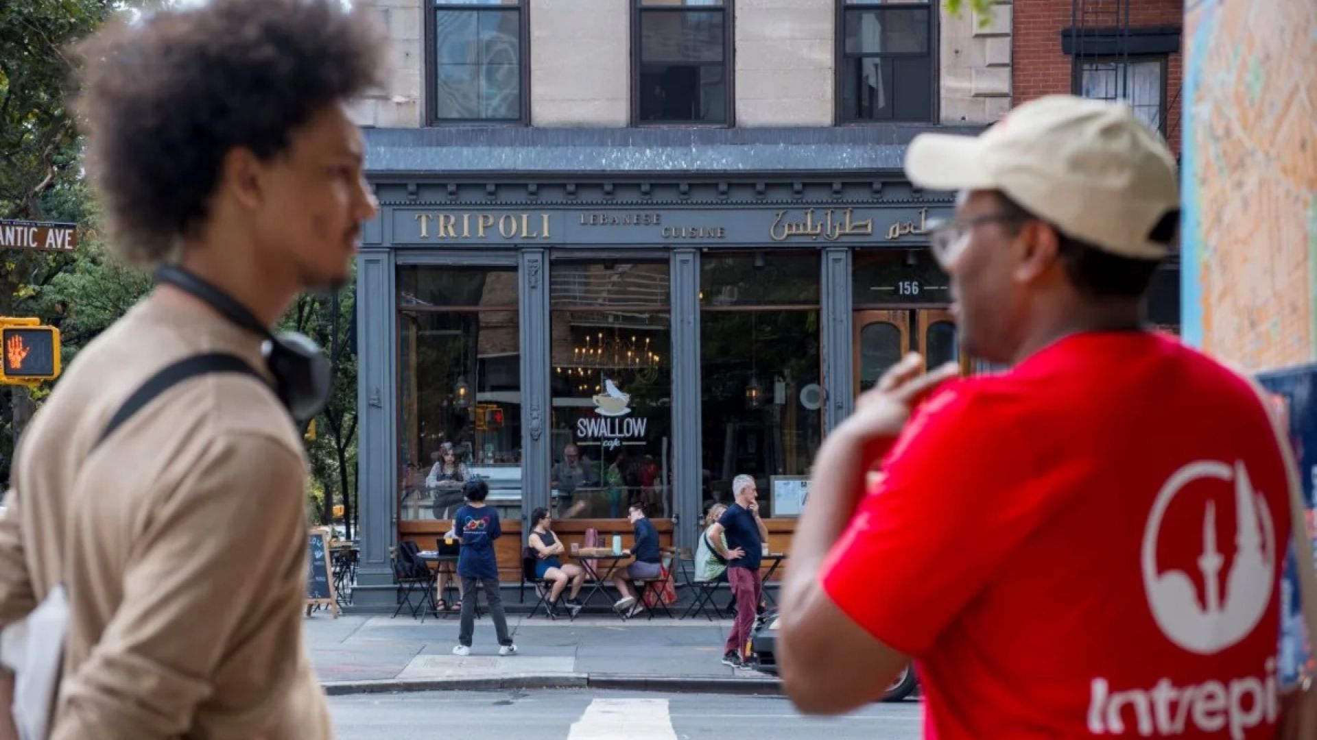 New York Neighbourhood Eats Tour: Brownstone Brooklyn Experience