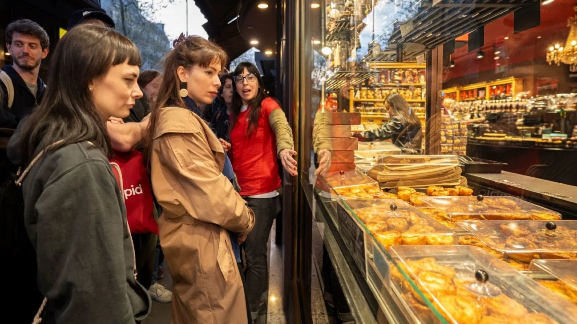 Golden Hour Walking Tour of Paris' Left Bank