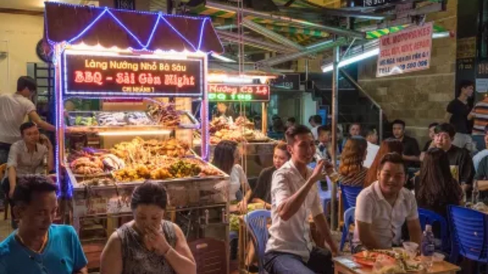 Saigon Street Food by Night Experience