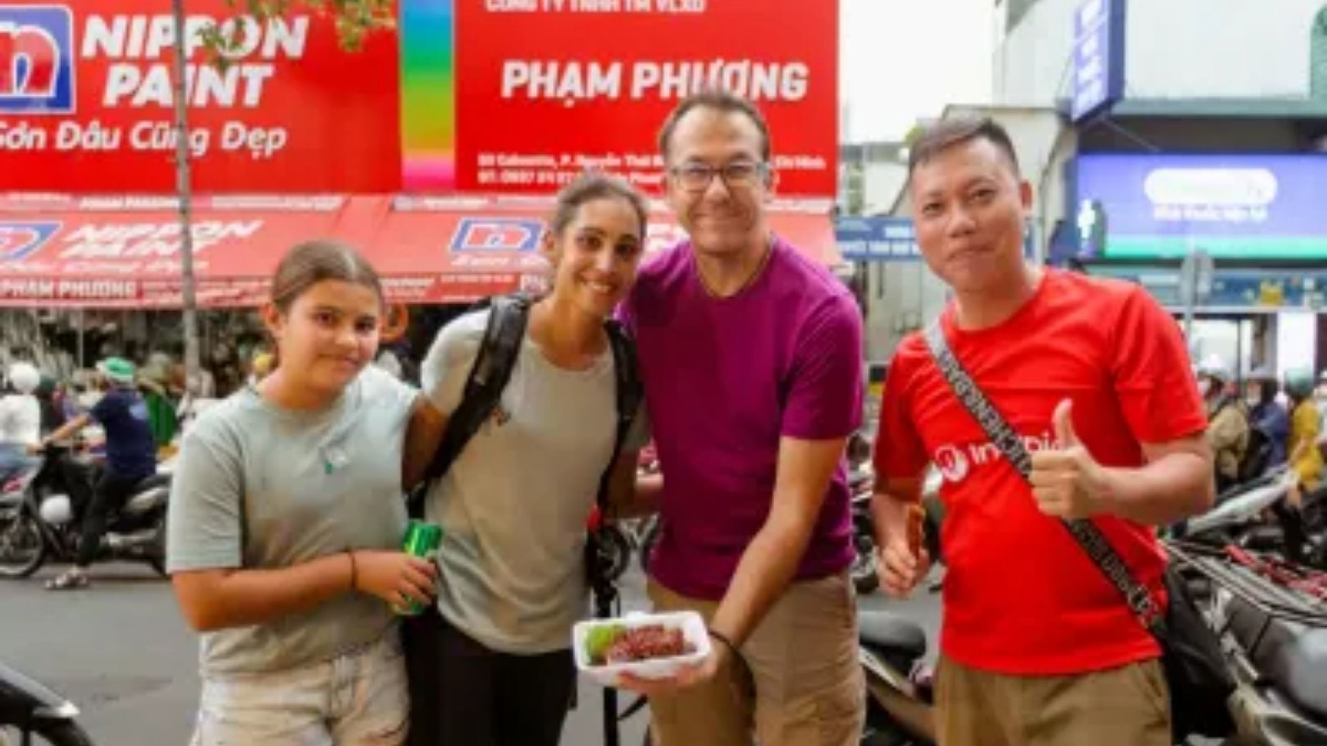 Saigon Street Food by Night Experience