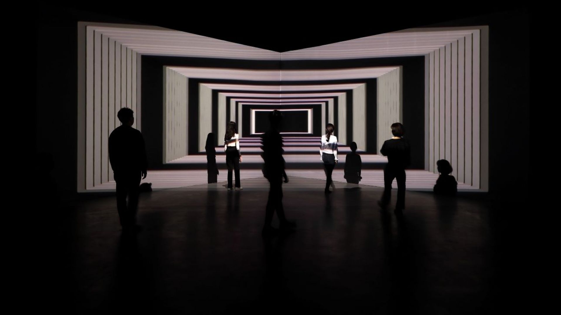 Arte Museum Dubai - VIP Package
