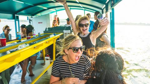 Special Barefoot Landing 3HR Pub Crawl