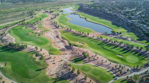 Play Golf at SunRiver Golf Club