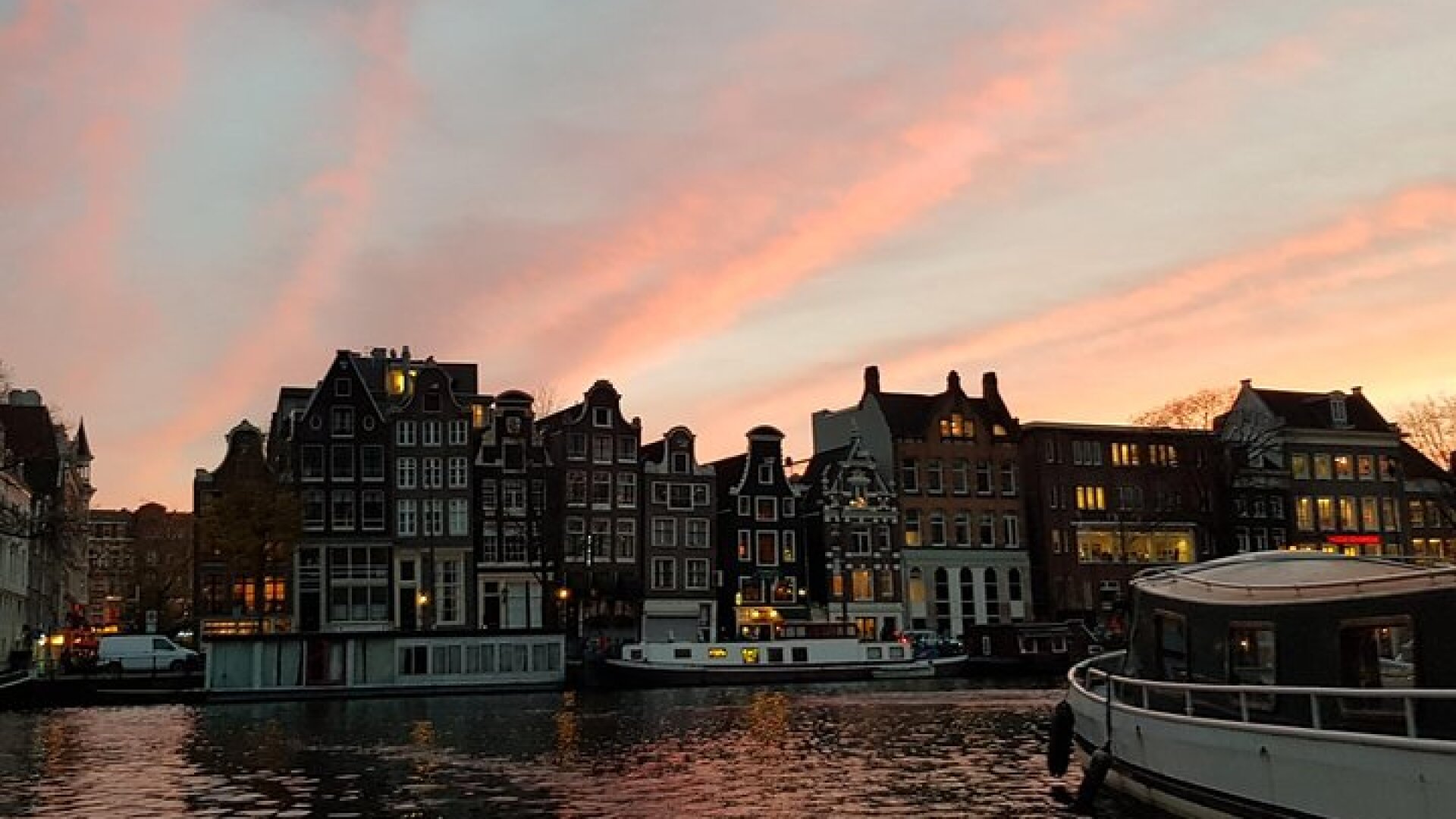 Amsterdam Evening Cruise Incl Drinks and Bites - Small Group Tour