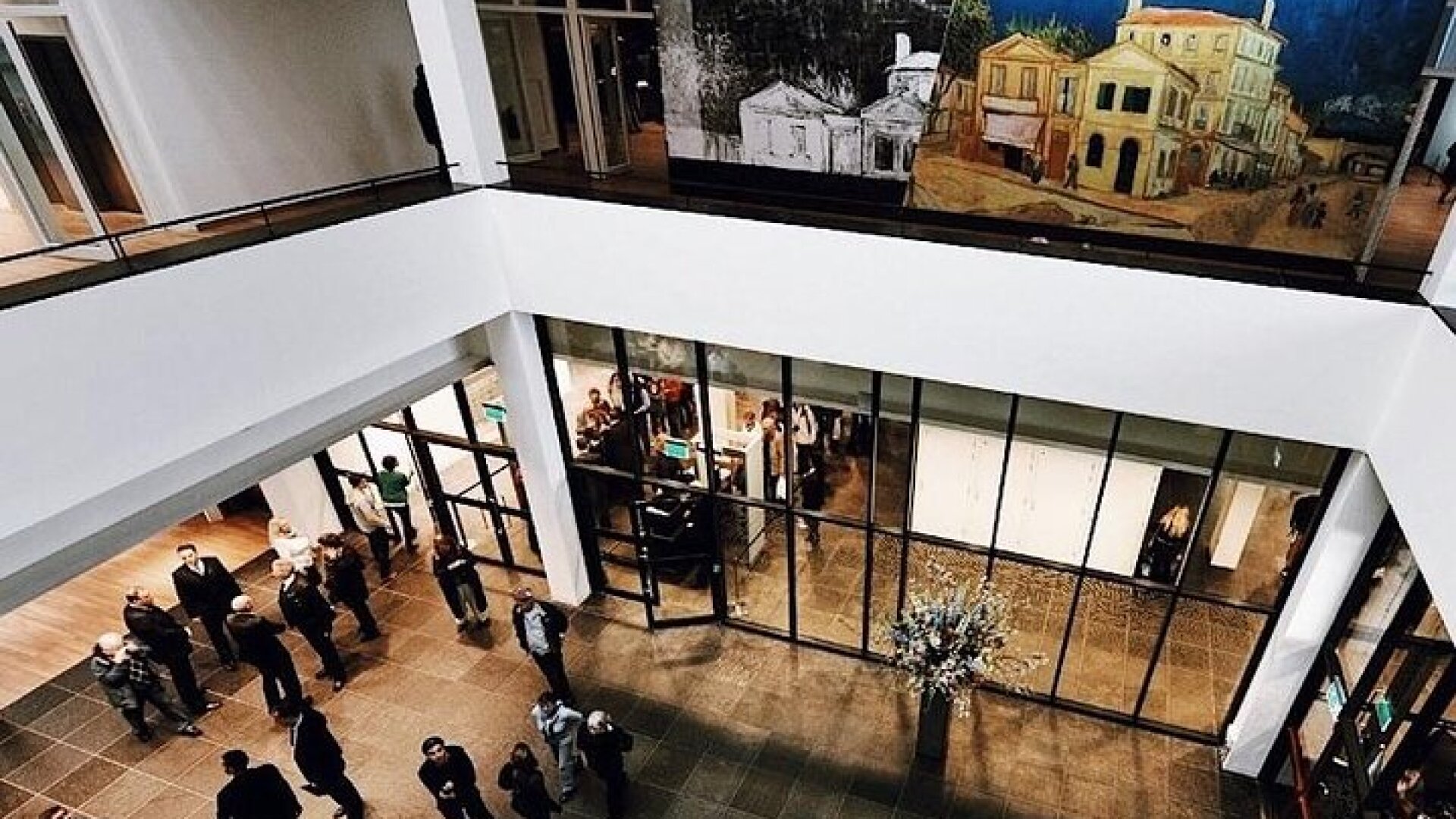 Van Gogh Museum Amsterdam Exclusive Tour w/ Reserved Entry 