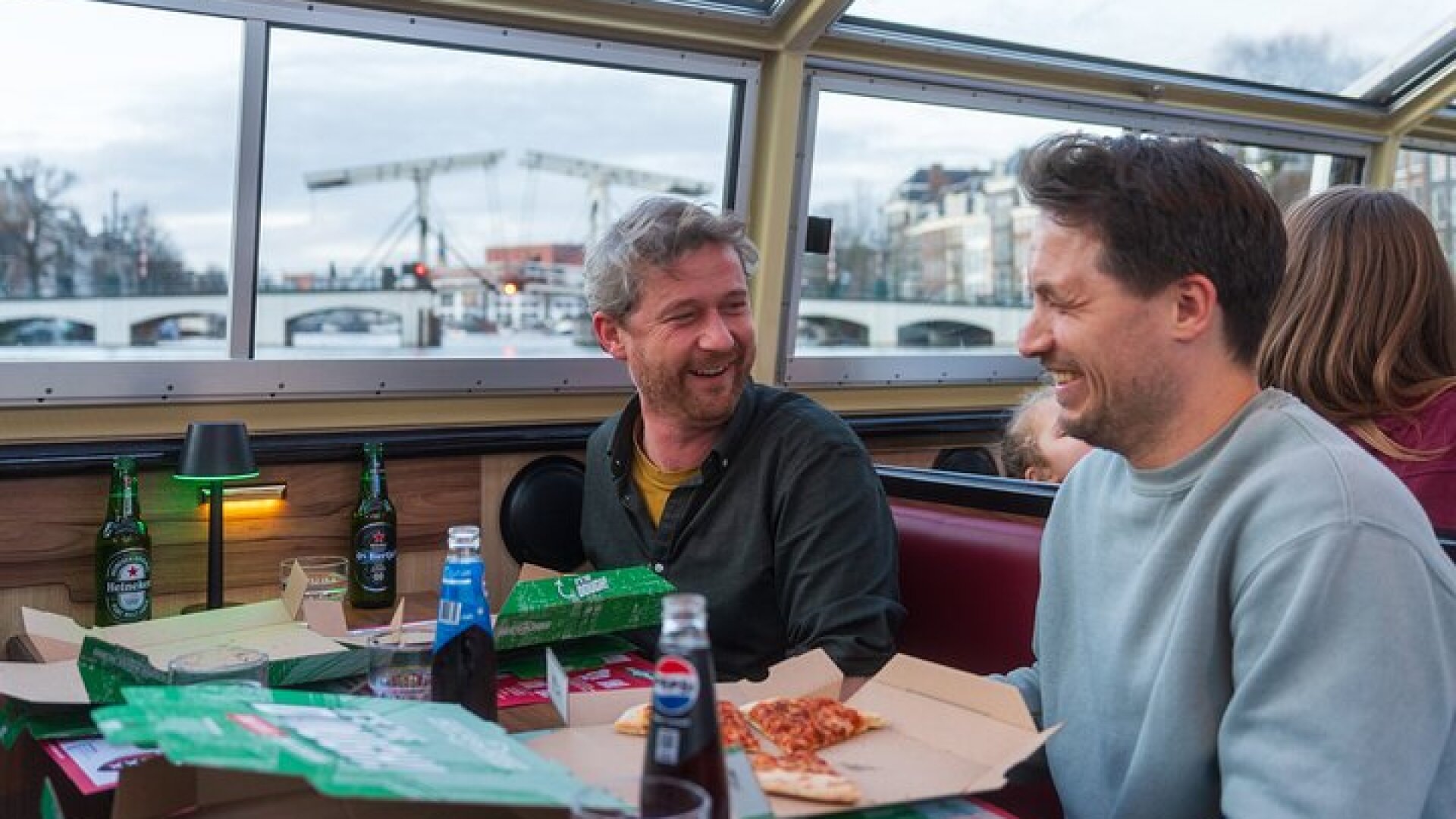 Amsterdam Pizza Cruise with Unlimited Drinks