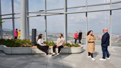 SkyDeck Tower – Budapest Panorama & AR Experience