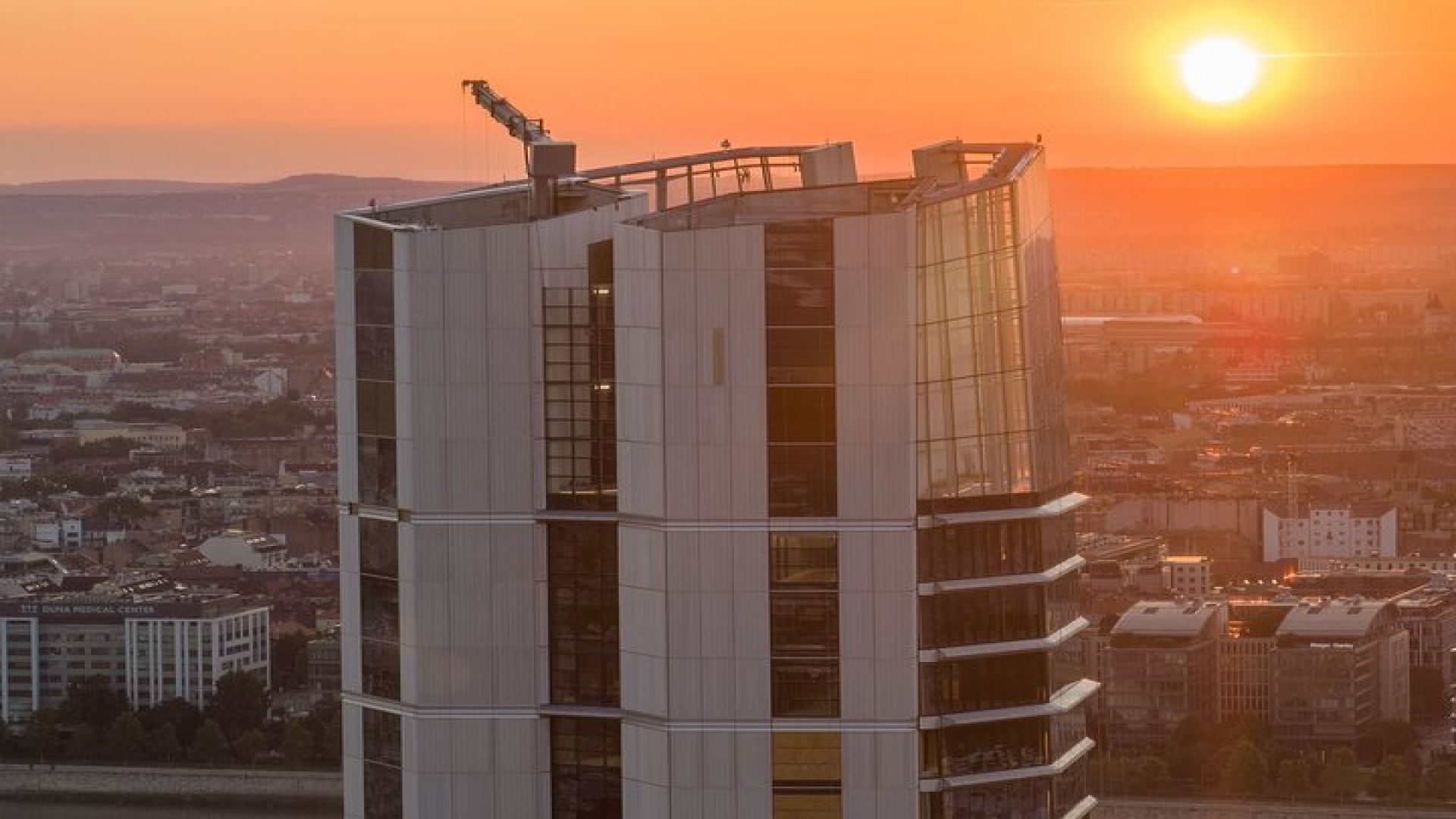 SkyDeck Tower – Budapest Panorama & AR Experience