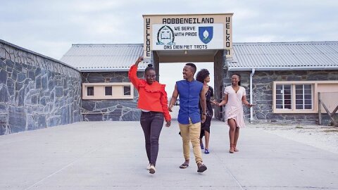 Robben Island Ferry Ticket and Guided Prison Tour 