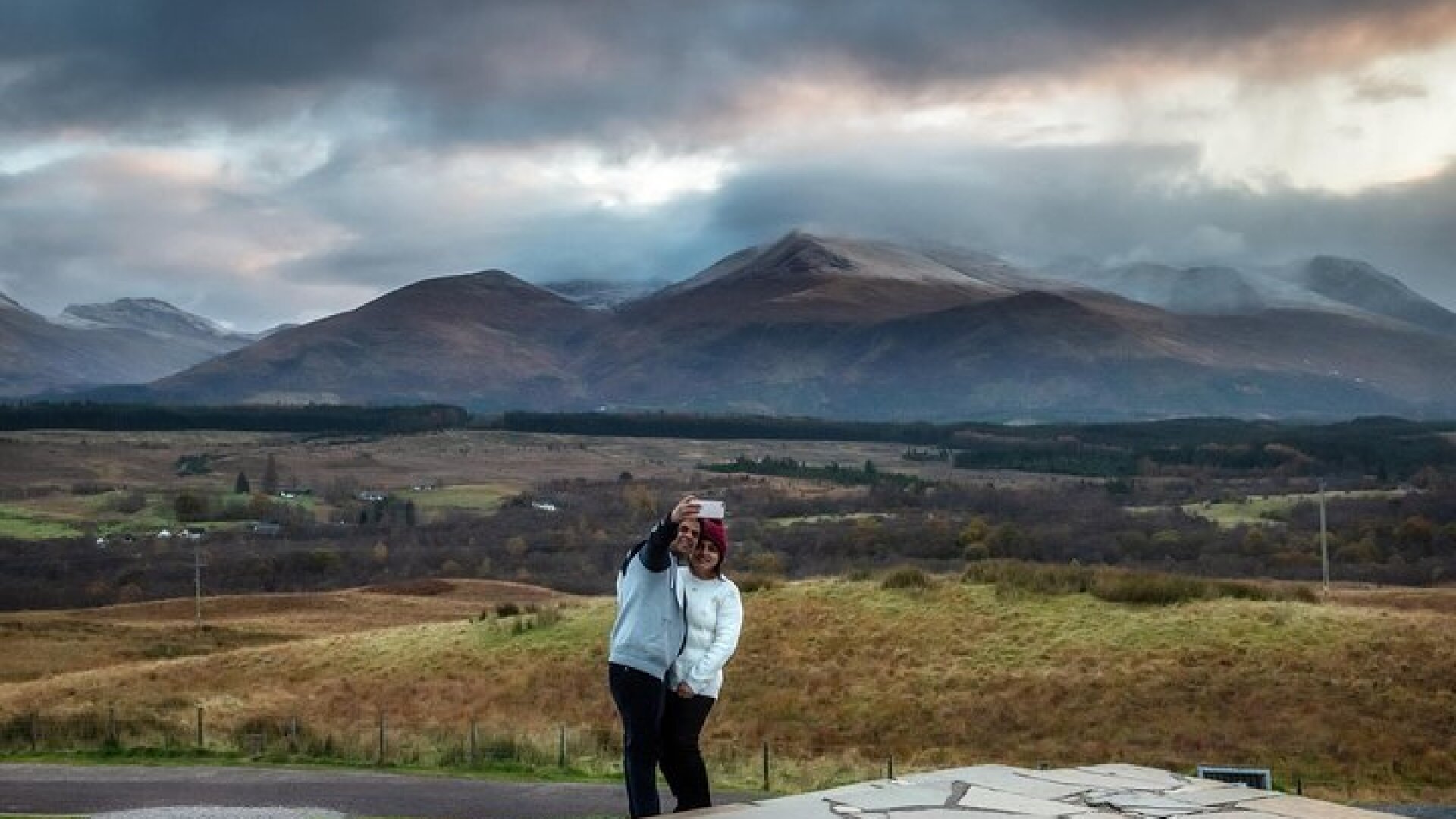 Loch Ness, Scottish Highlands, Glencoe and Pitlochry Tour