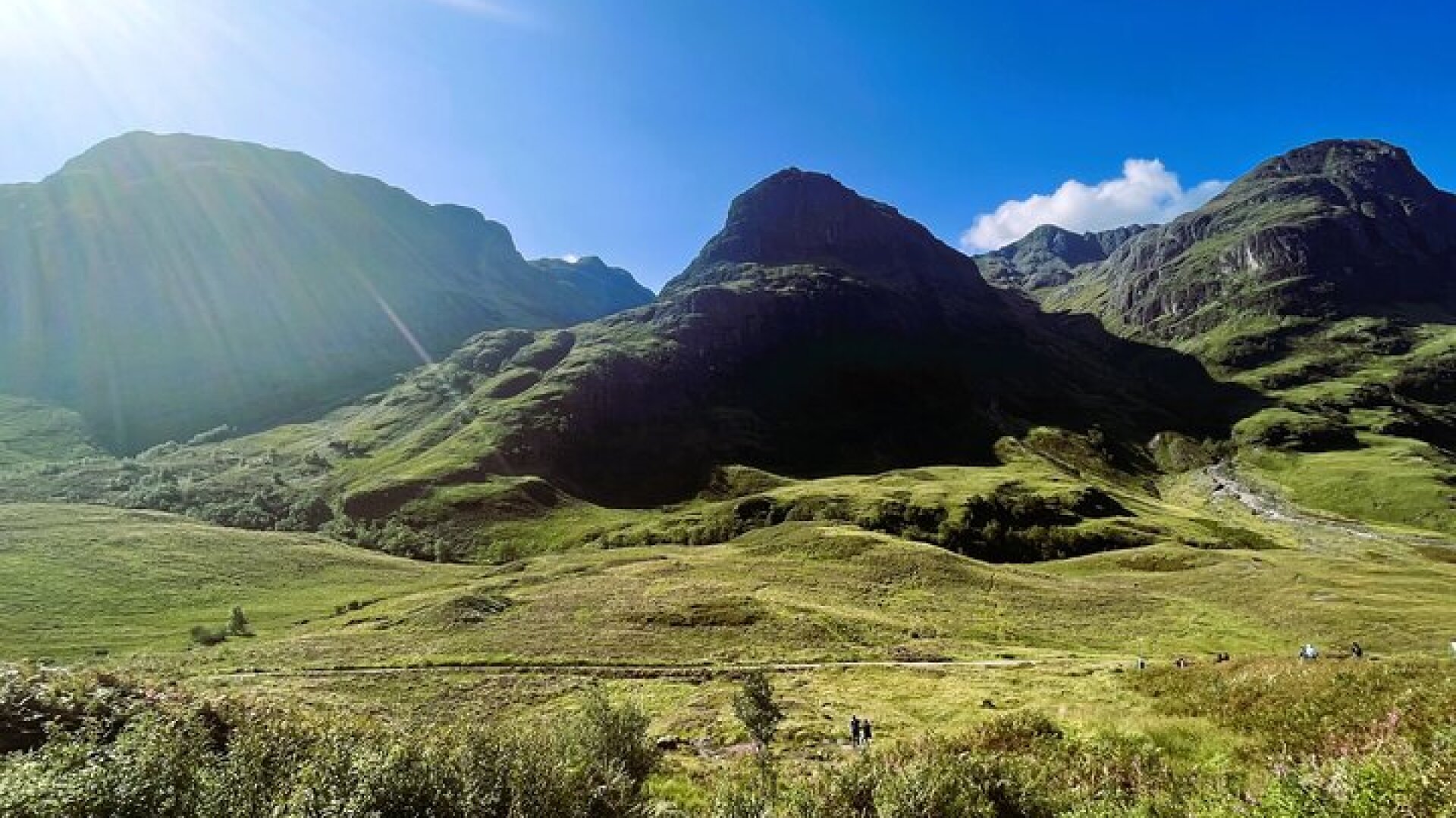 Edinburgh: Loch Ness, Glencoe & The Highlands