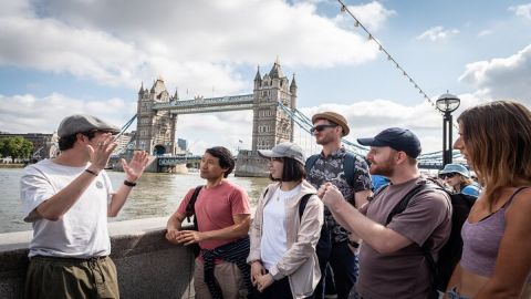 Castles & Bridges Tour : See over 15 London Top Sights 