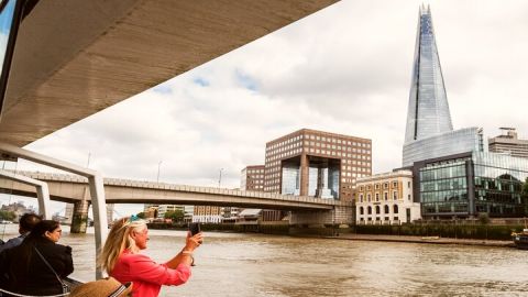 Combi Ticket: Westminster Walking Tour, River Cruise & The Shard 