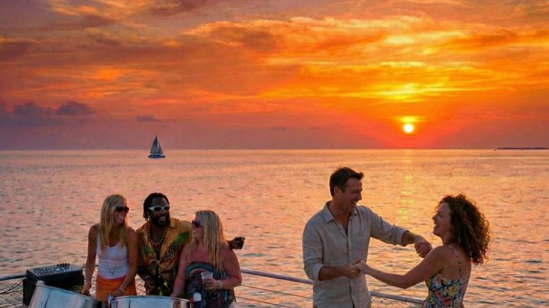 Key West Sunset Cruise: Dinner, Live Music & Drinks Included