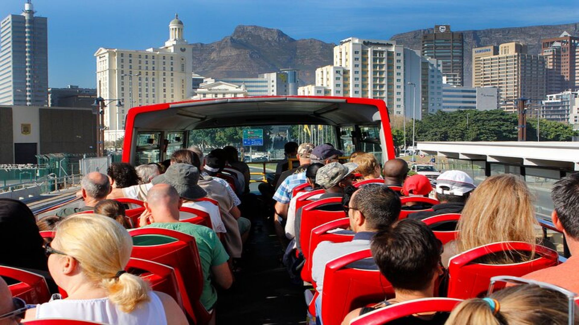 Cape Town Hop-On Hop-Off City Tour with Optional Cruise