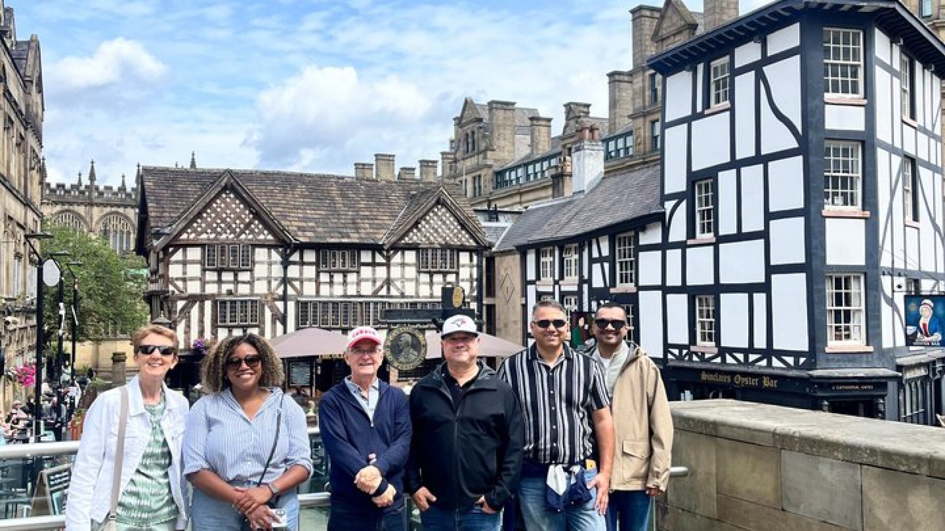 Daily Manchester City Centre Walking Tour with Local Guide