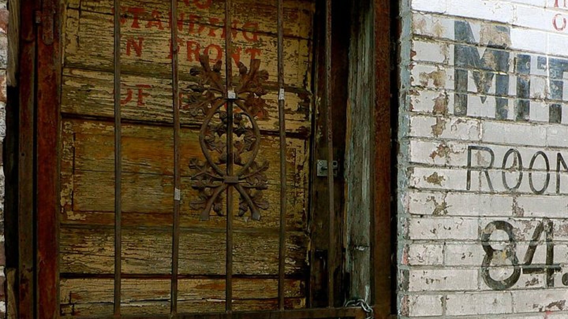 Haunted Memphis Walking Ghost Tour