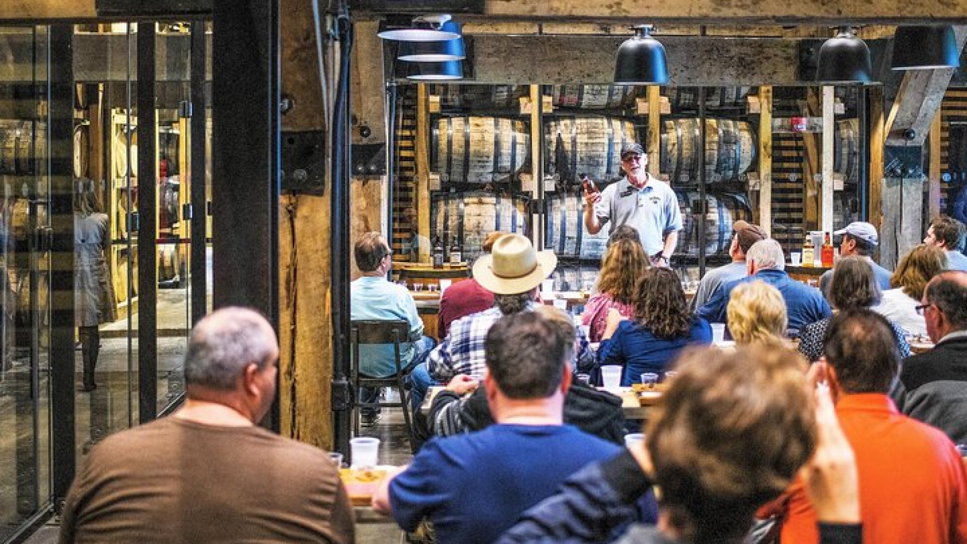 Nashville to Jack Daniel's Distillery Bus Tour + Whiskey Tastings