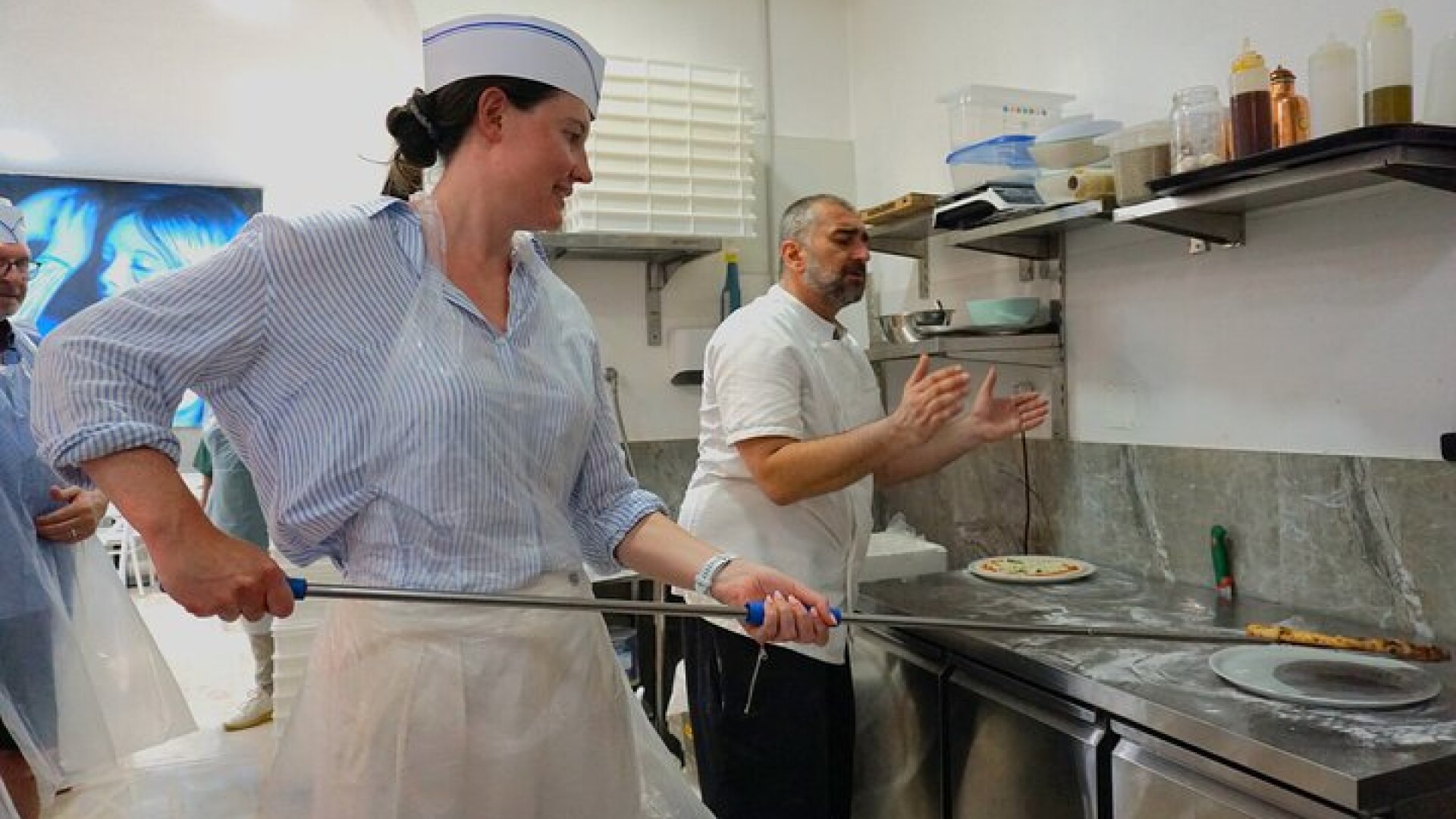 Authentic Pizza Making Class in Naples with Appetizers and Drink