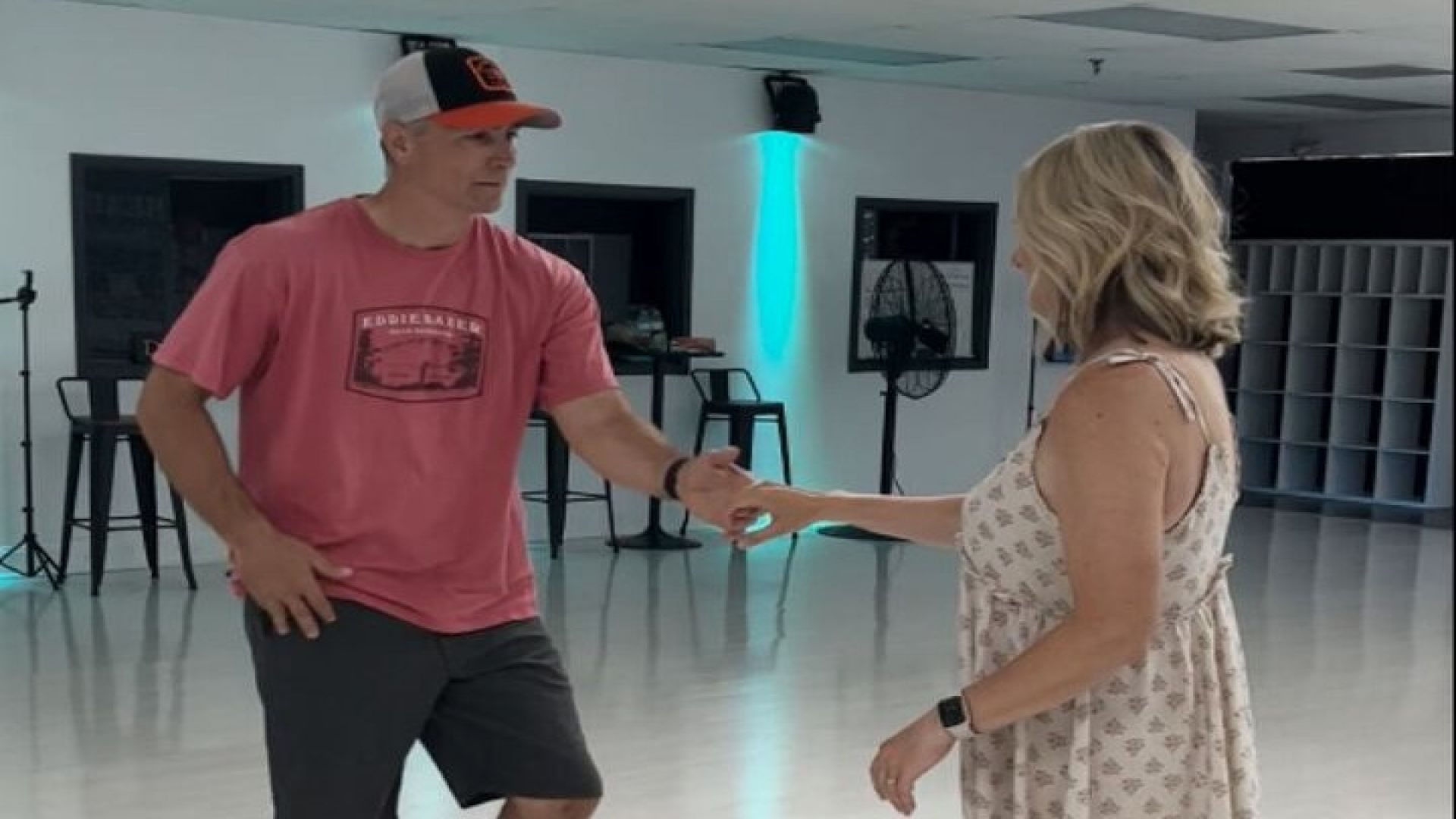 Beginner\'s Two Step and Country Swing Dancing Class