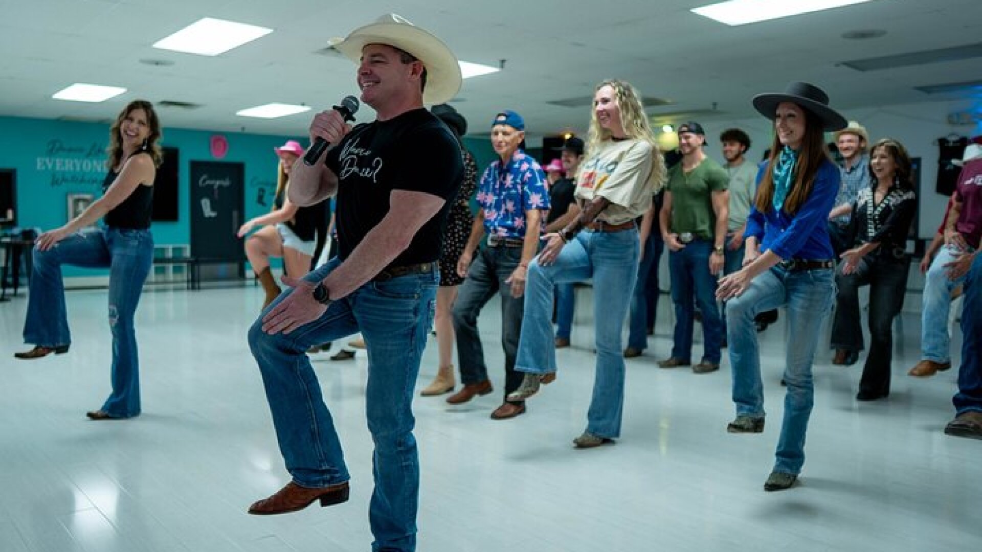 Beginner's Line Dancing Class with Instructor in Nashville